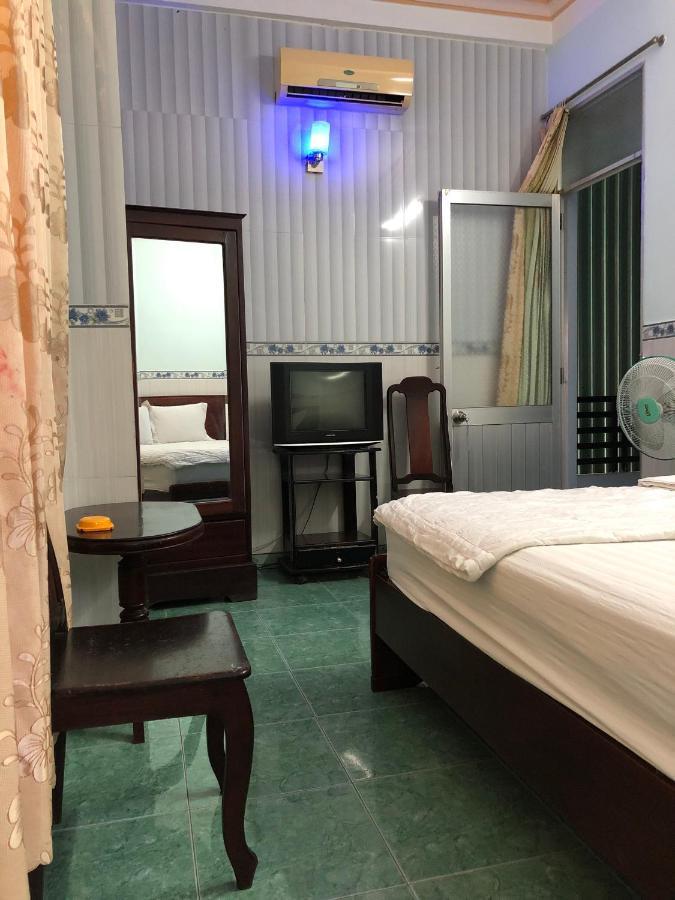 Khach San Phu Phuong Hotel Nha Trang Bagian luar foto